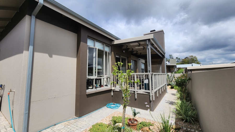 To Let 2 Bedroom Property for Rent in Glenwood Western Cape